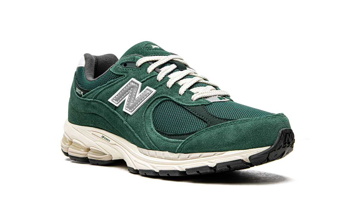 2002R "Nightwatch Green" M2002RHB