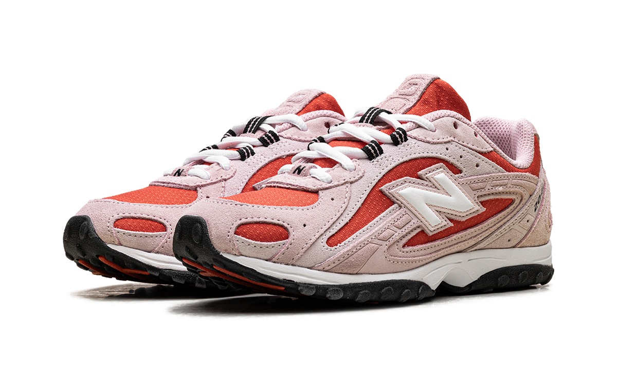204L "Silver Metallic/Flat Taupe" U204LVSA